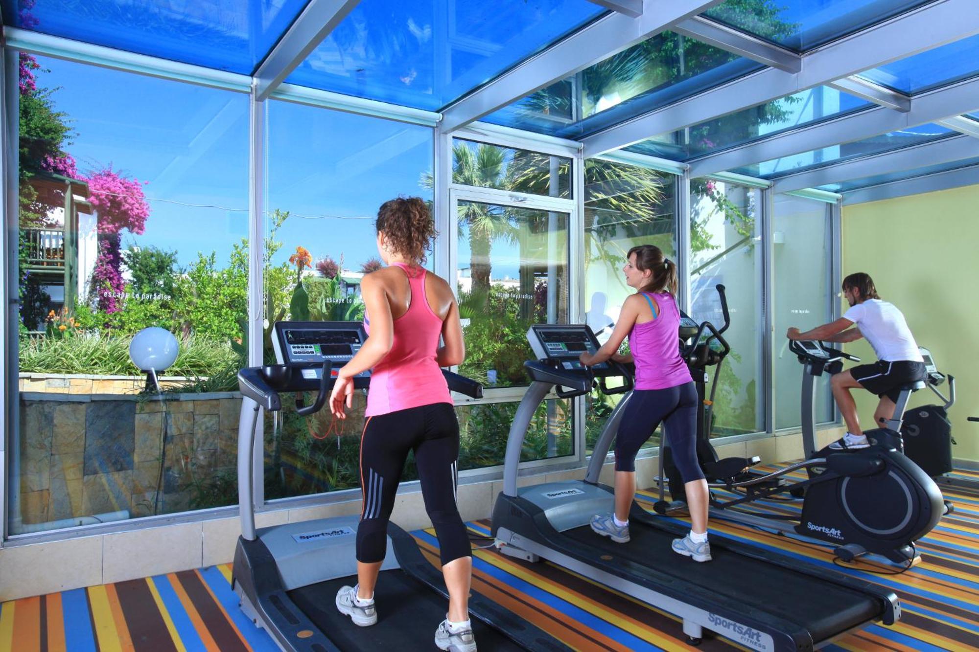 גומבט Parkim Ayaz Hotel מראה חיצוני תמונה