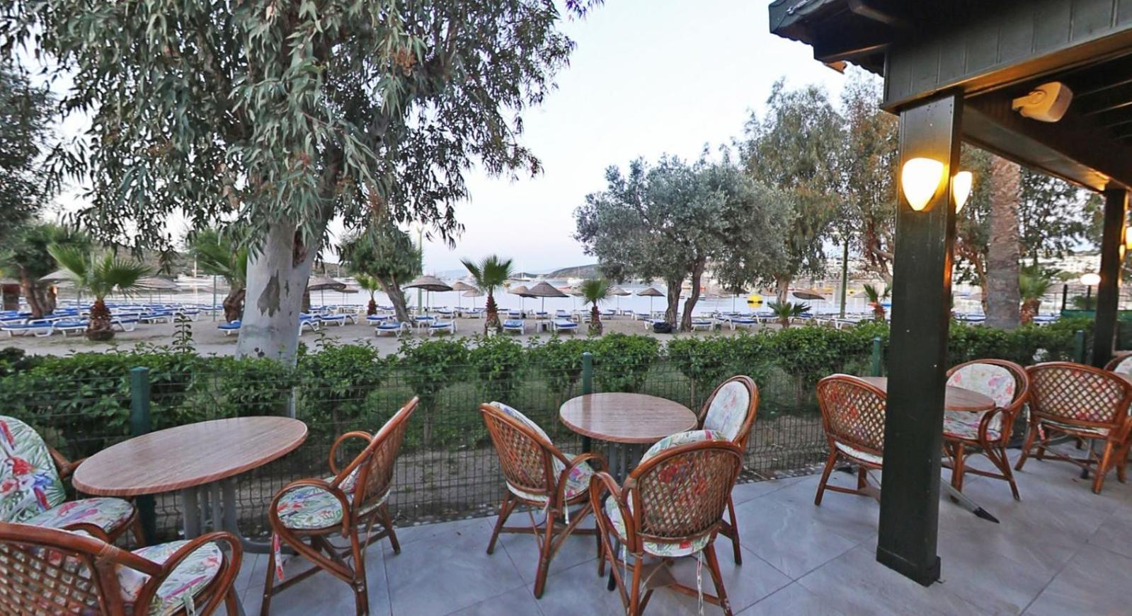 גומבט Parkim Ayaz Hotel מראה חיצוני תמונה