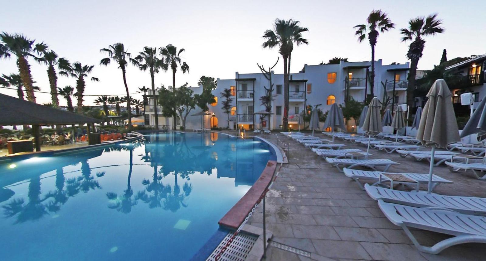 גומבט Parkim Ayaz Hotel מראה חיצוני תמונה