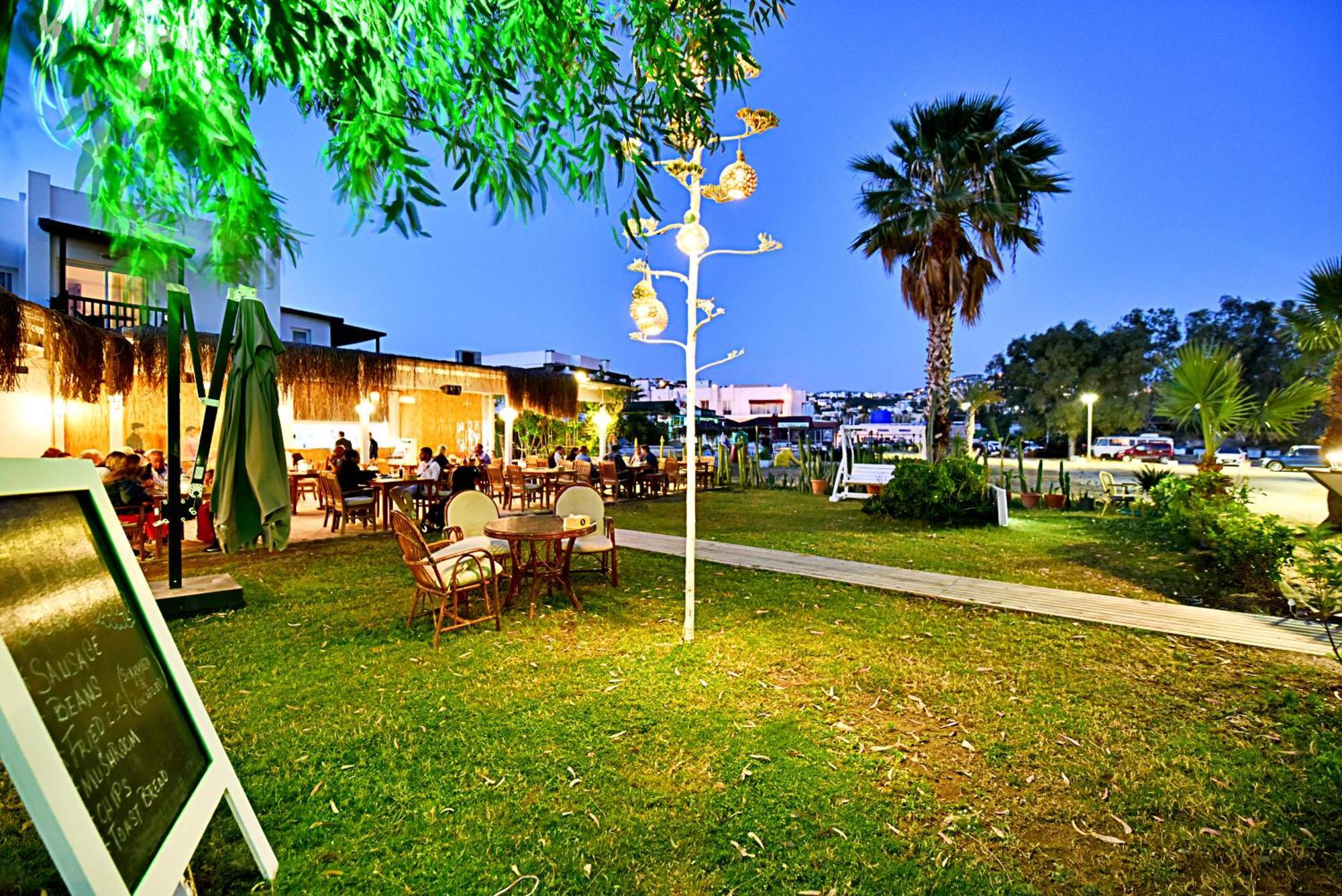 גומבט Parkim Ayaz Hotel מראה חיצוני תמונה